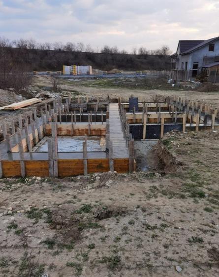 Cartier Midia Sat - Teren intravilan 400mp cu fundatie turnata -33.000euro - 7