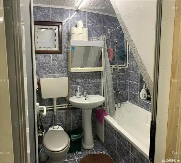De vanzare casa 3 camere zona Damaroaia 2 bai, balcon deschis - 8