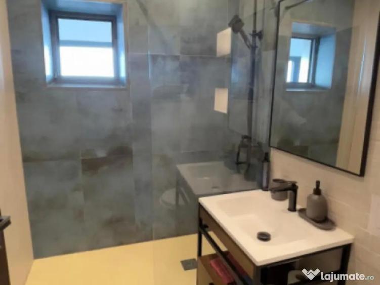 Apartament 3 camere decomandat, vedere spre mare, la 5 minut - 2