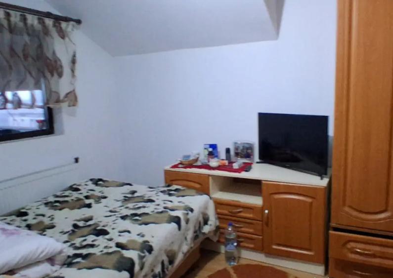 Casa spa?ioasa cu teren generos Valea Calugareasca - 4