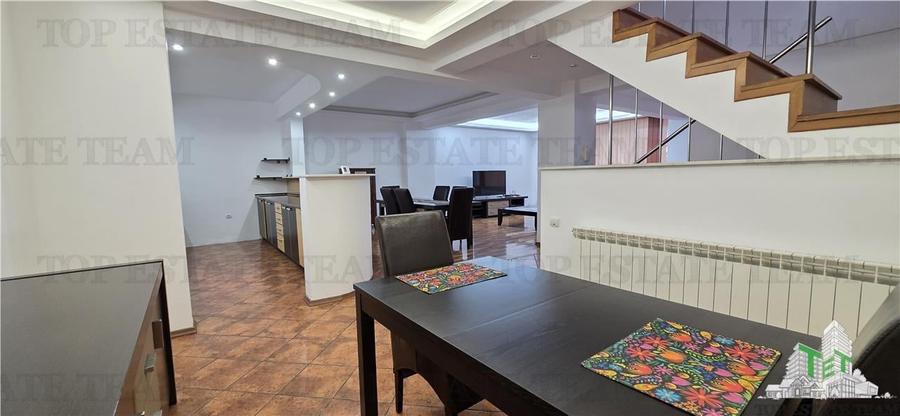 Vanzare Vila 7 camere Ion Mihalache - Miciurin - 2