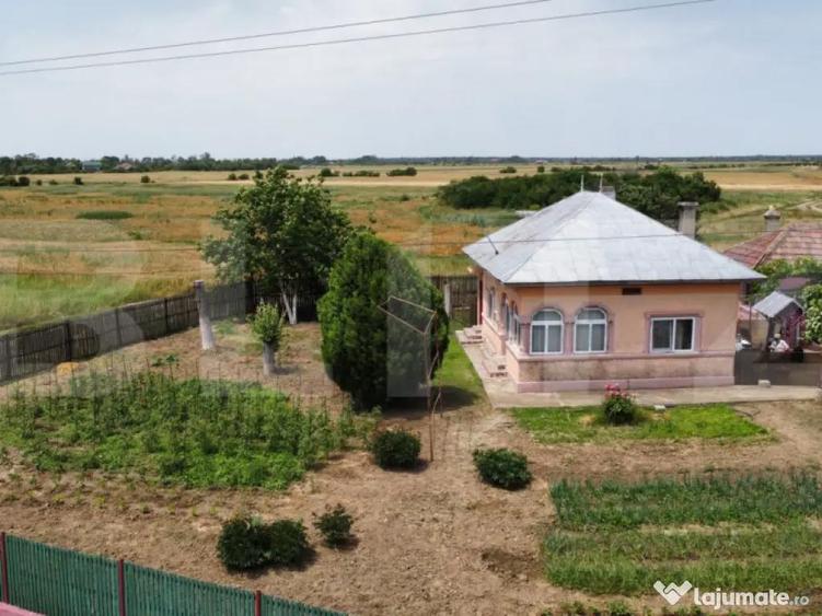 Oportunitate de achizi?ie Casa tradi?ionala, ideala - 1