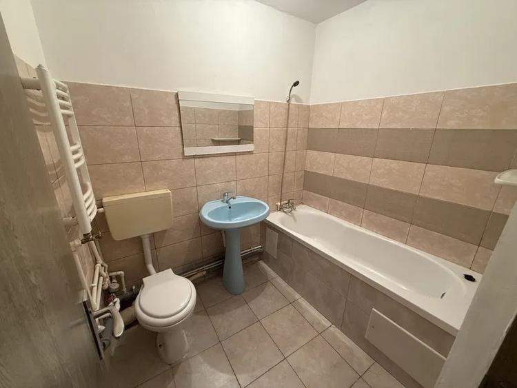 Apartament cu 1 camera, decomandat, zona Dacia - 6