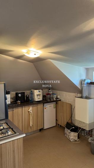 UNIVERSITATE - Batistei - Vanzare MANSARDA in VILA  Interbelica ! - 17