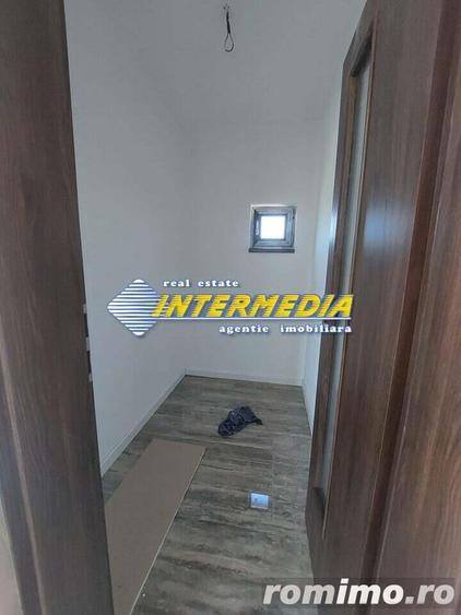 Casa Noua de vanzare Zona Cetate - 11