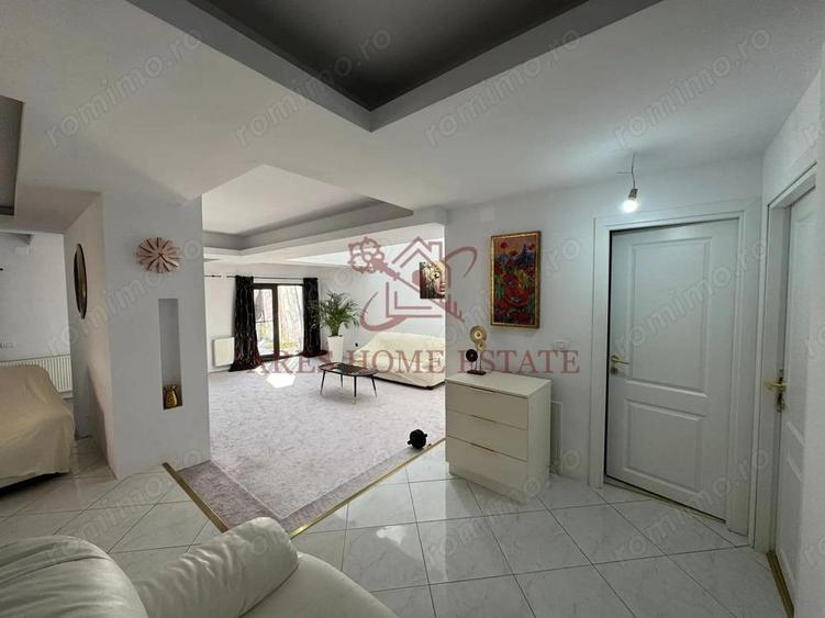 Casa individuala, 5 camere, garaj si curte, comision 0 - 17