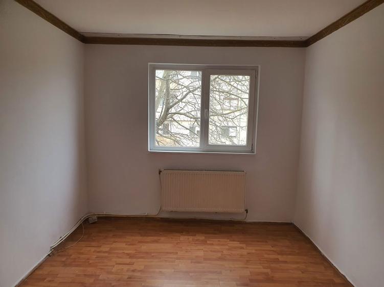 De vanzare apartament - 8