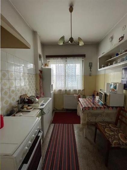 Royal Imobiliare - Vanzare Apartament zona Democratiei - 5