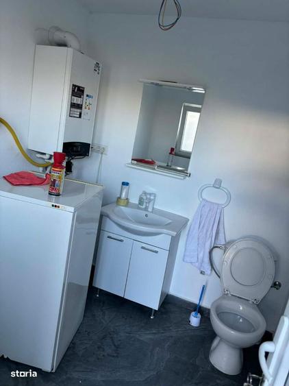 Casa practica si bine compartimentata, ideala pentru familie - 10