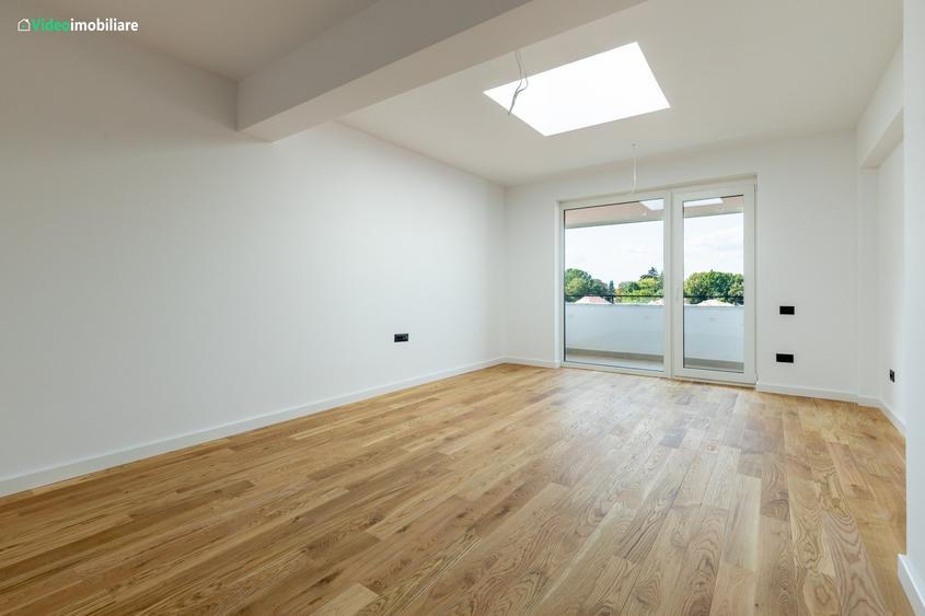 Apartament 3 camere, central, zona de case, bloc 2025 - 9