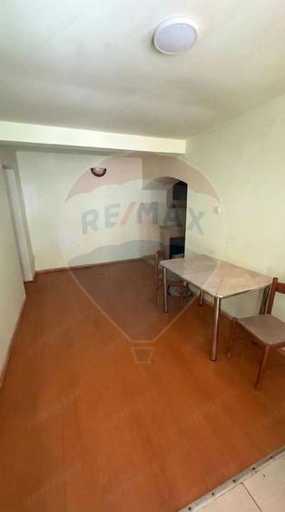 Apartament 3 camere - str. Avram Iancu - 1