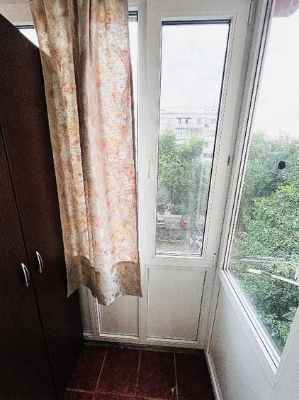 Proprietar Închiriez Apartament 3 camere complet utilat - 10