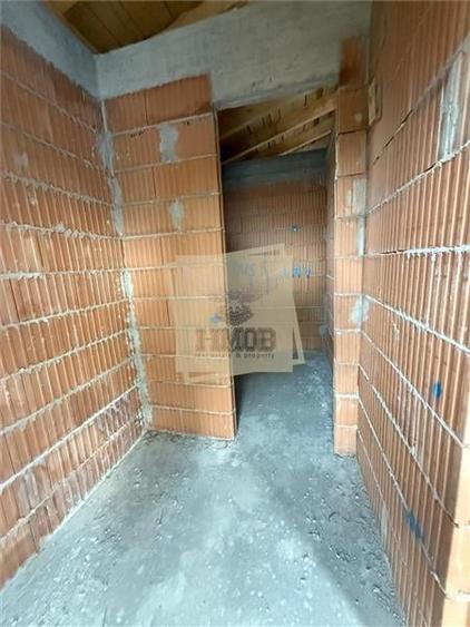 Casa individuala cu 4 camere 3 bai si 390 mp teren in Sura Mica - 10