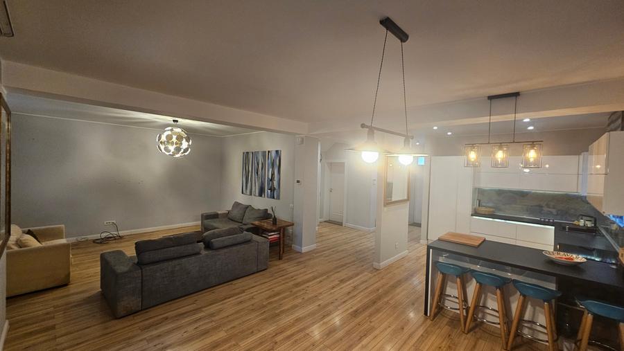 Casă cu 5 camere si Garaj, în American Village – Pipera – confort, eleganță - 45