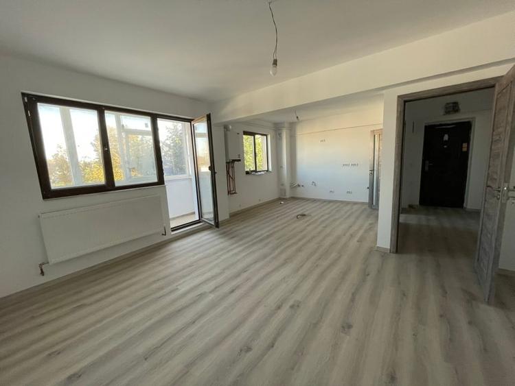 Apartament cu 4 camere decomandate- Zona Ateneu - 13