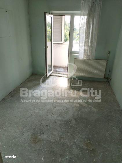 SUPER OFERTA Apartament 4 cam langa Anaf Bragadiru - 1