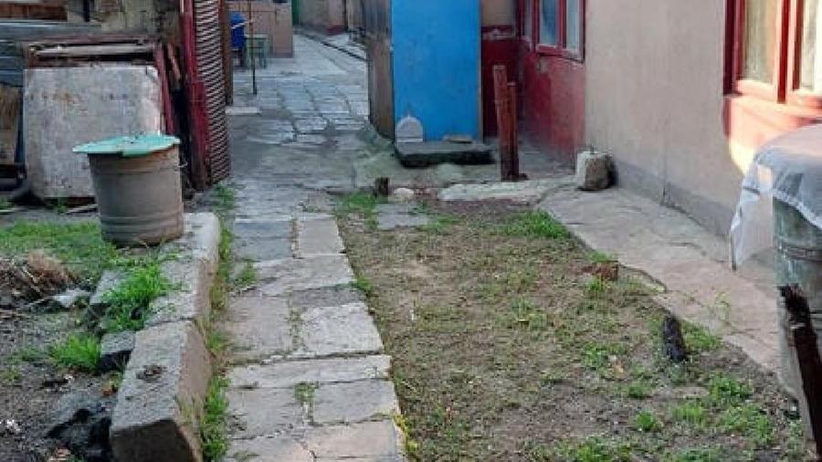 Casă individuală cu 3 camere cu Teren 390 Mp în Central