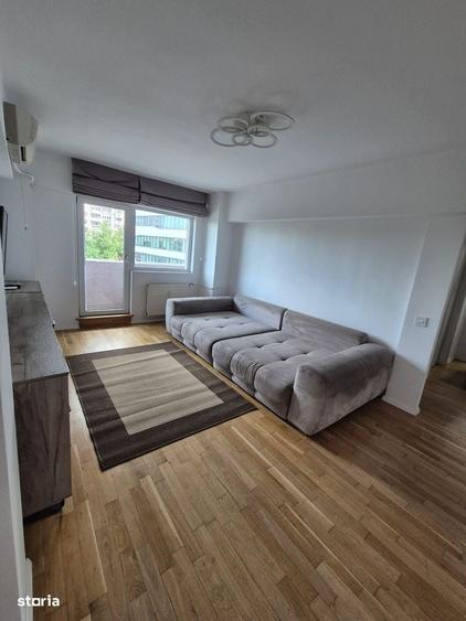 Apartament cu 3 camere în Muncii