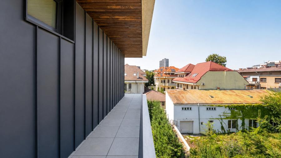 Apartament cu 5 camere în Kiseleff