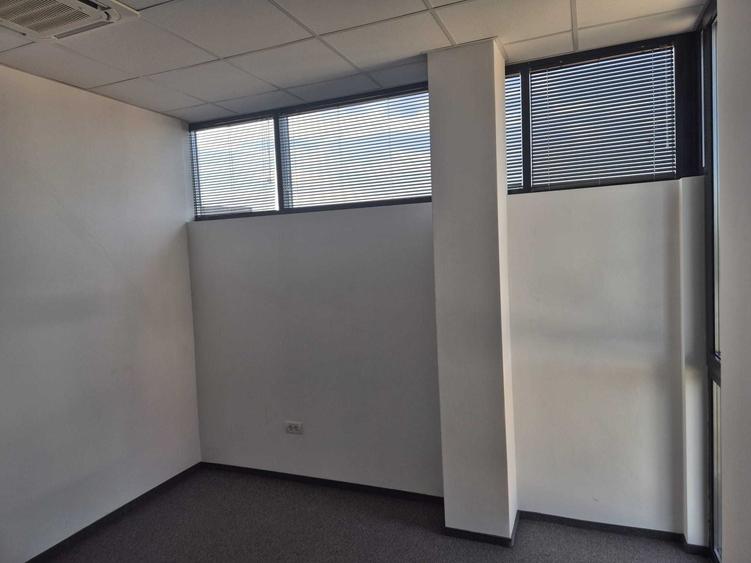 Spațiu comercial, de 16 mp, în Central