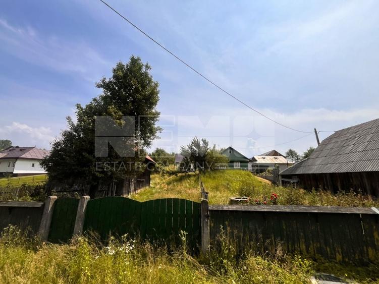 Casă individuală cu 3 camere cu Canalizare în Sasca Mare