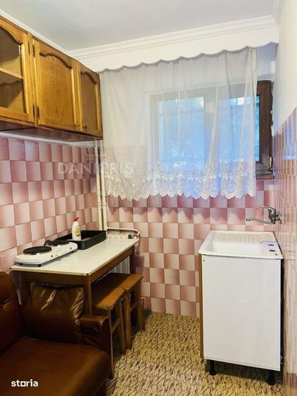 Apartament cu 2 camere decomandat în Brotăcei