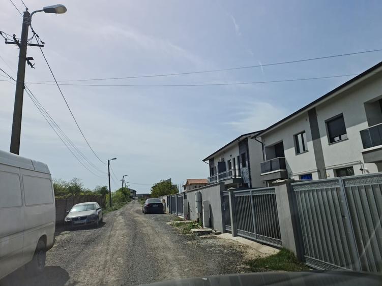 Teren Construcții intravilan de 500 mp, în Palazu Mare