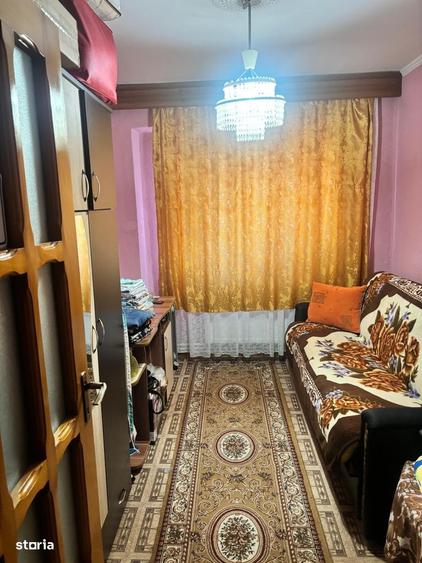 Apartament cu 4 camere decomandat în Obor