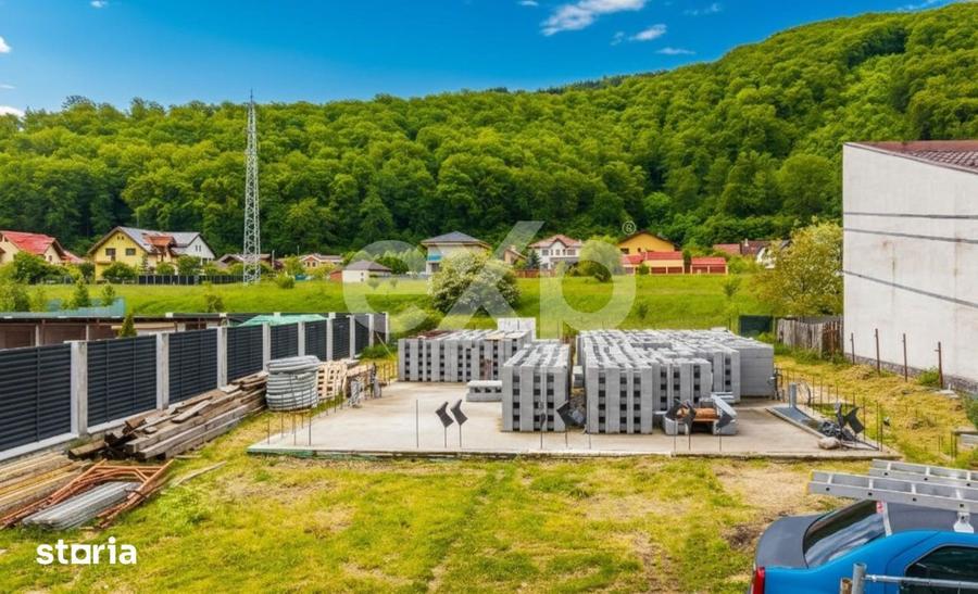Casă cu 4 camere cu Teren 292 Mp în Bunloc