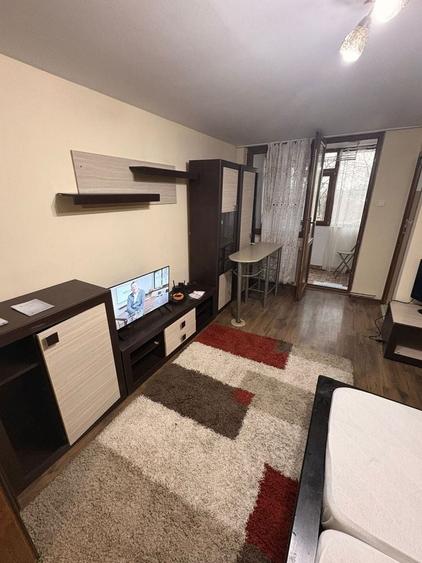 Garsonieră decomandată în Tătărași