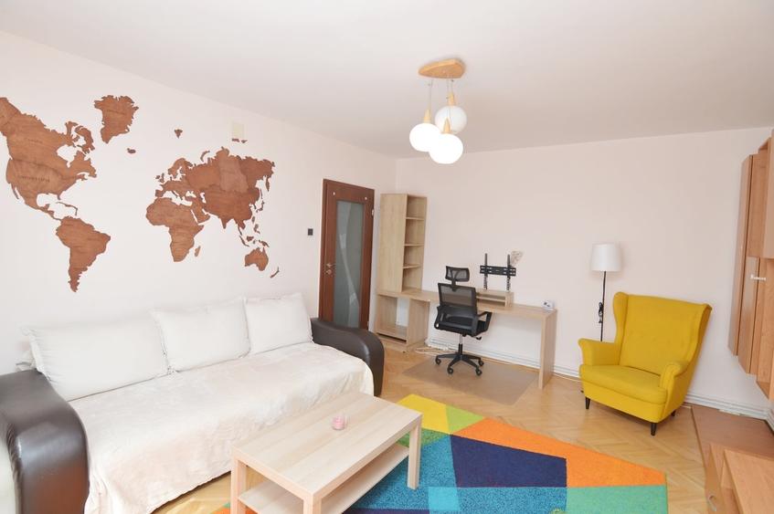 Apartament cu 3 camere decomandat în Brâncoveanu