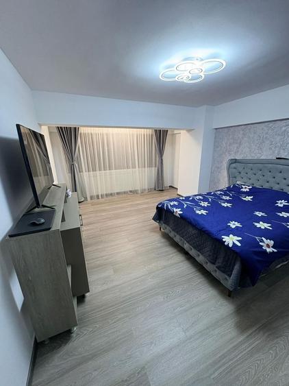 Apartament cu 4 camere decomandat în 9 Mai
