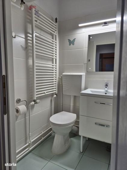 Apartament decomandat cu 4 camere, balcon, centrala, 2 locuri parcare - 14