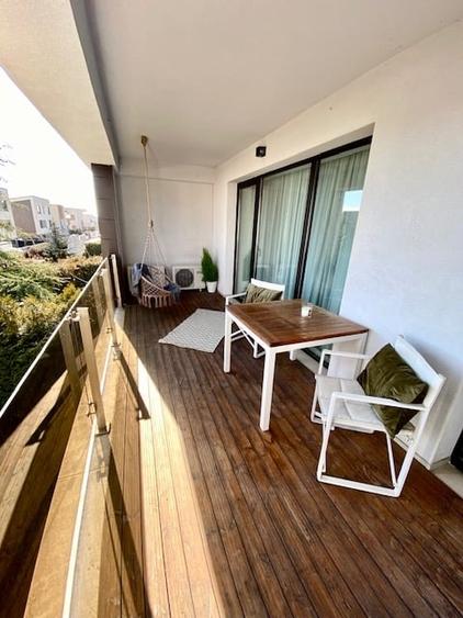 Vanzare apartament 3 camere/terasa 40 mp, garaj - 10