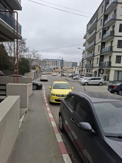 Apartament cu 2 camere Hanul cu Peste - 60000 euro - 12