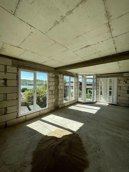 Casa+teren 6 camere+4 bai zona Pucioasa - 5