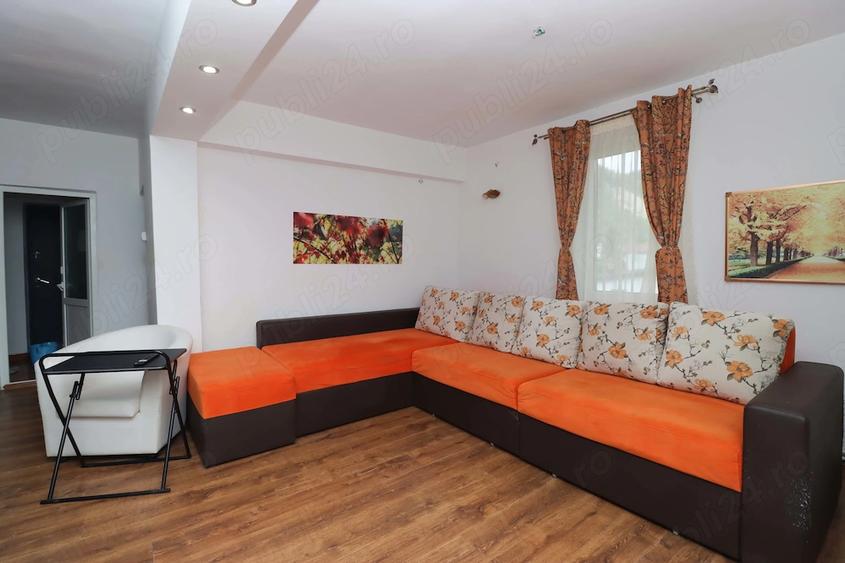 Casă cu 3 camere cu Canalizare în Central