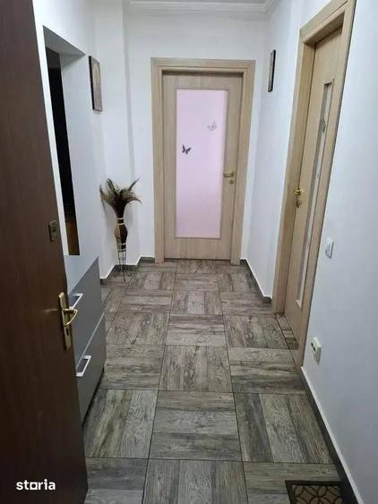 13 Septembrie, Sebastian, Novaci, 77 mp, bloc 1989 - 2