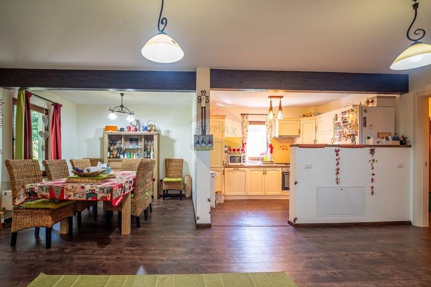 Casa P+M cu 6 camere in Busteni - Zona Zamora - 5