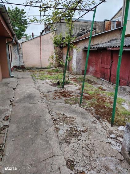 Teren 295mp + casa demolabila / sector 1 zona Giulesti - 1