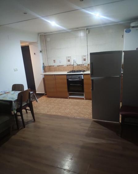 Apartament cu 2 camere in zona Edgar Quinet - 3