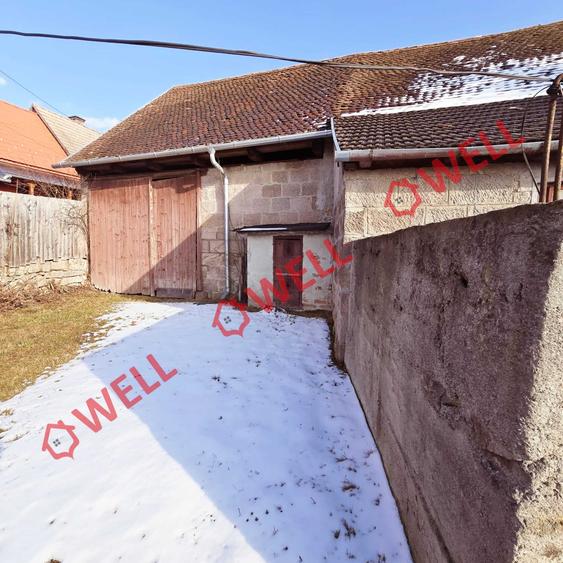 Casă familiară de vânzare în Bixad! - 8