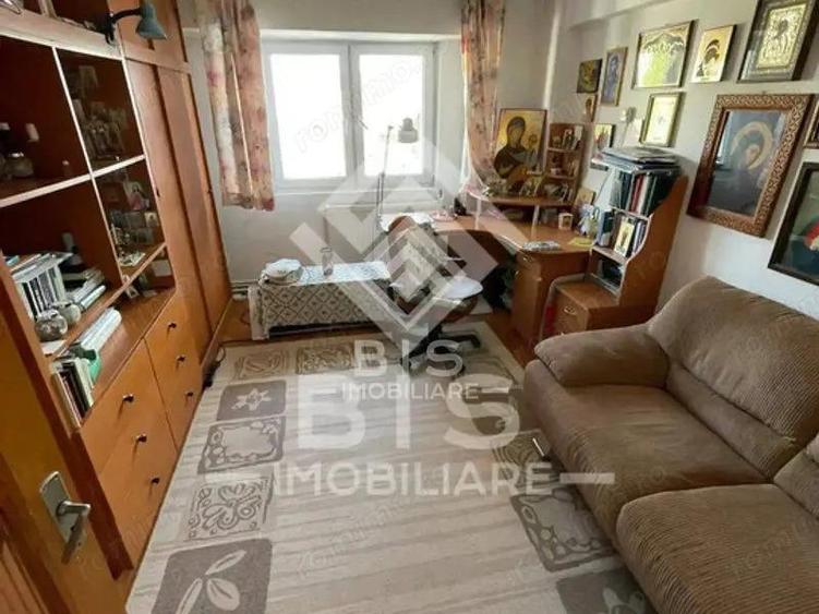 Apartament 3 camere - Zona Sens - 11