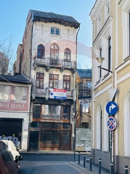 Casă / Vilă Piata Unirii - 9
