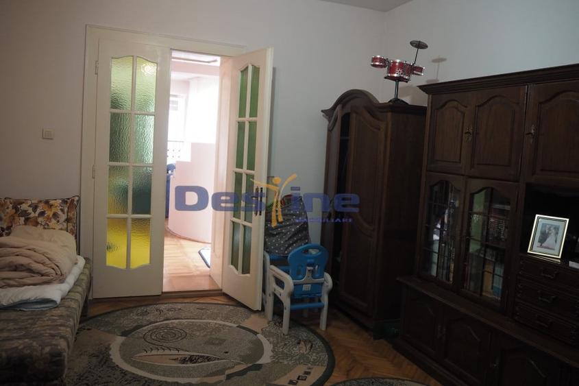 VAND CASA 3 CAMERE,POD,PIVNITA,2 GARAJE,FOISOR,DEJ - 13