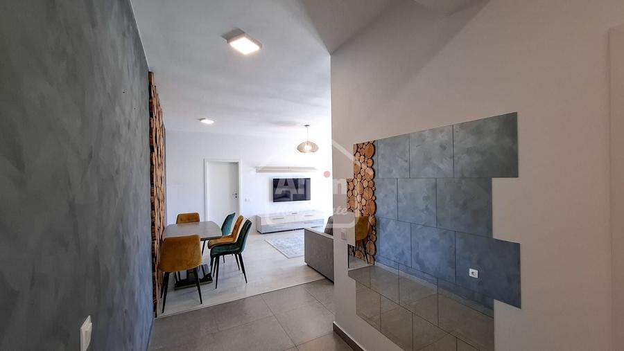 Apartament cu 3 camere decomandat, mobilat în Blumăna