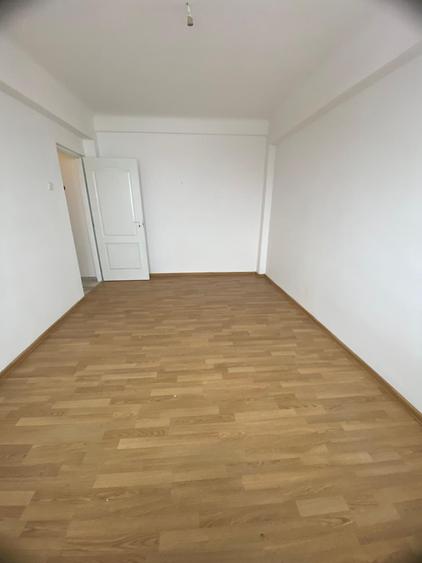 Apartament renovat la etajul 3, Ultracentral - 1
