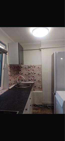 PF Inchiriez apartament 2 camere, decomandat, etaj 2, Cetate - 4