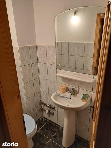 Apartament cu 3 camere decomandat în Burdujeni