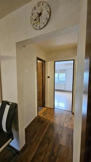Apartament cu 3 camere 2 bai centrala zona Soarelui Sud Plaza - 10
